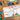 Kinderausfüllbuch mit Baustellenmotiven, personalisierten Feldern und bunten Baumaschinen für kreative Aktivitäten
